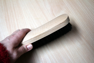 Große Reinigungsbürste aus Holz - 1 Stück